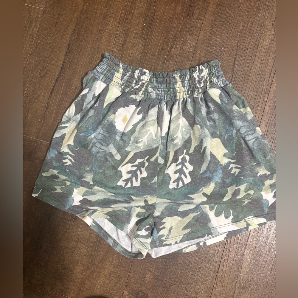 Green Floral Shorts